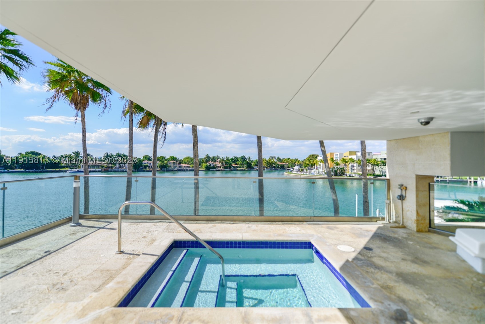 THE GRANDVIEW CONDO - Residential