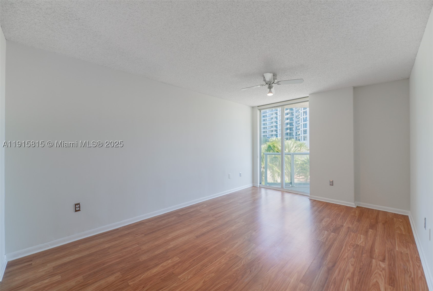 THE GRANDVIEW CONDO - Residential