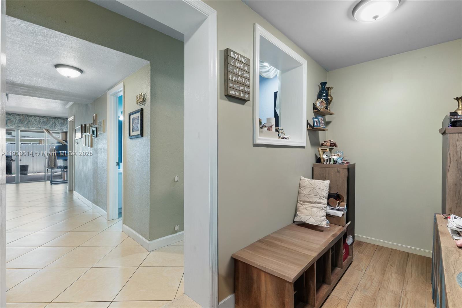 FIRST ADDN TO PALM SPRING - Residential