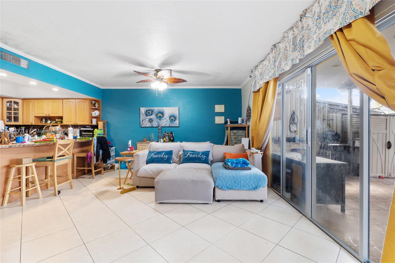 FIRST ADDN TO PALM SPRING - Residential