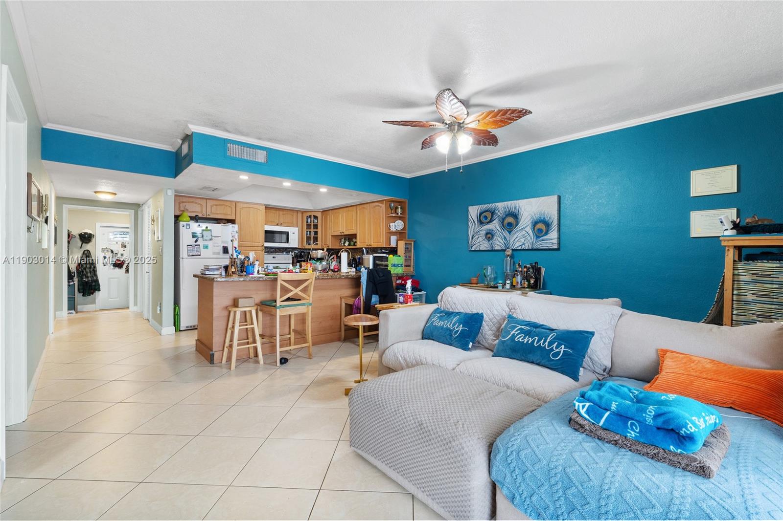 FIRST ADDN TO PALM SPRING - Residential