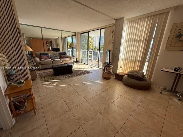 AVENTURA EL DORADO CONDO - Residential