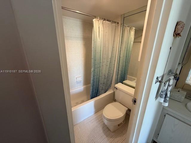 AVENTURA EL DORADO CONDO - Residential