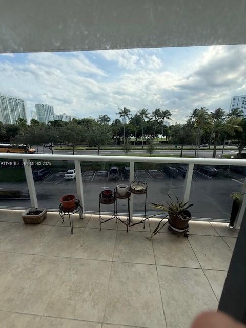 AVENTURA EL DORADO CONDO - Residential