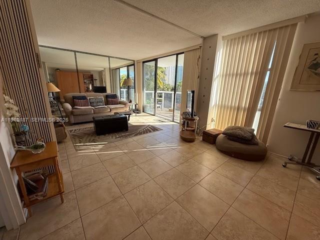 AVENTURA EL DORADO CONDO - Residential