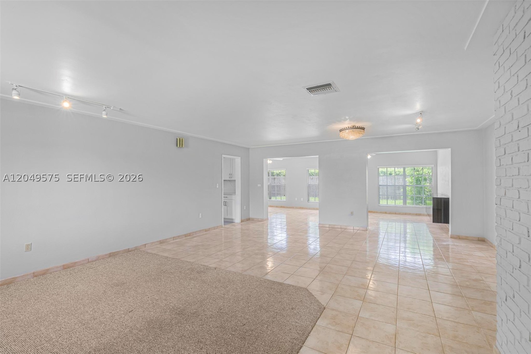 MILLER HEIGHTS SEC 2 - Residential Lease