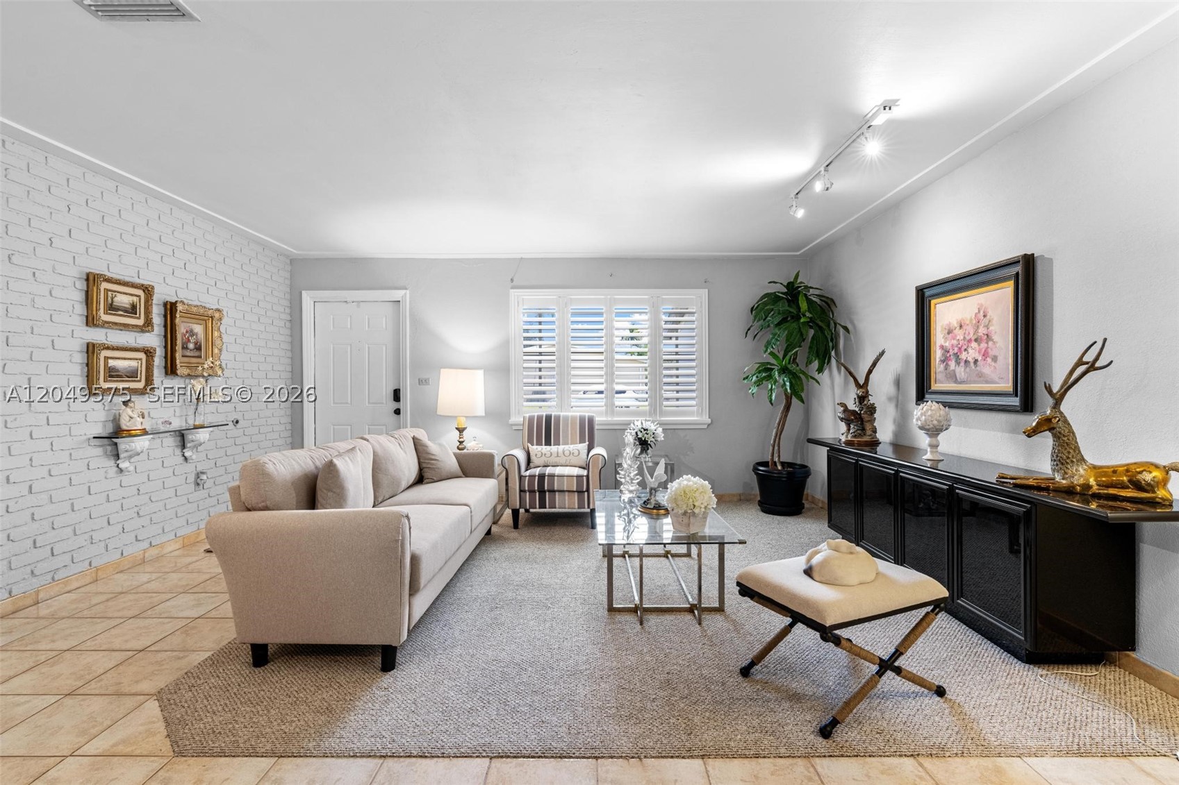MILLER HEIGHTS SEC 2 - Residential Lease
