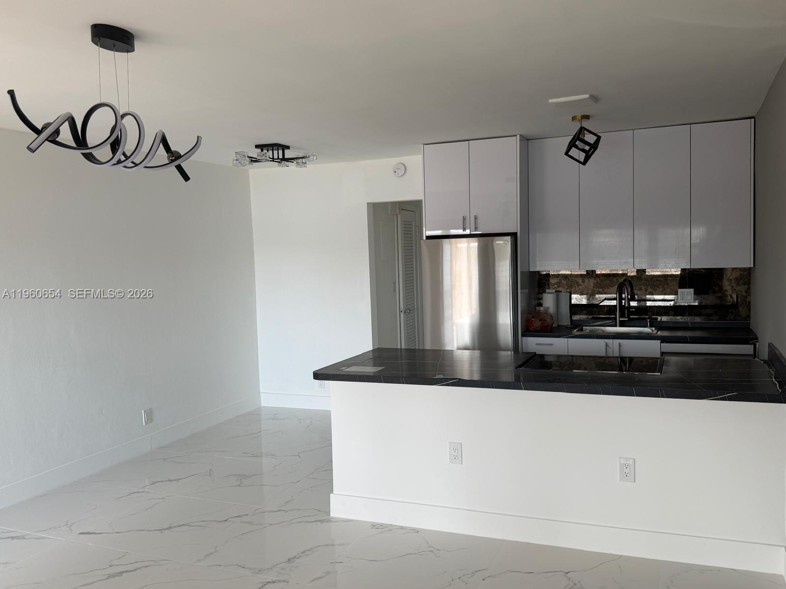 ROLEN LAKE GARDENS CO-OP - Residential