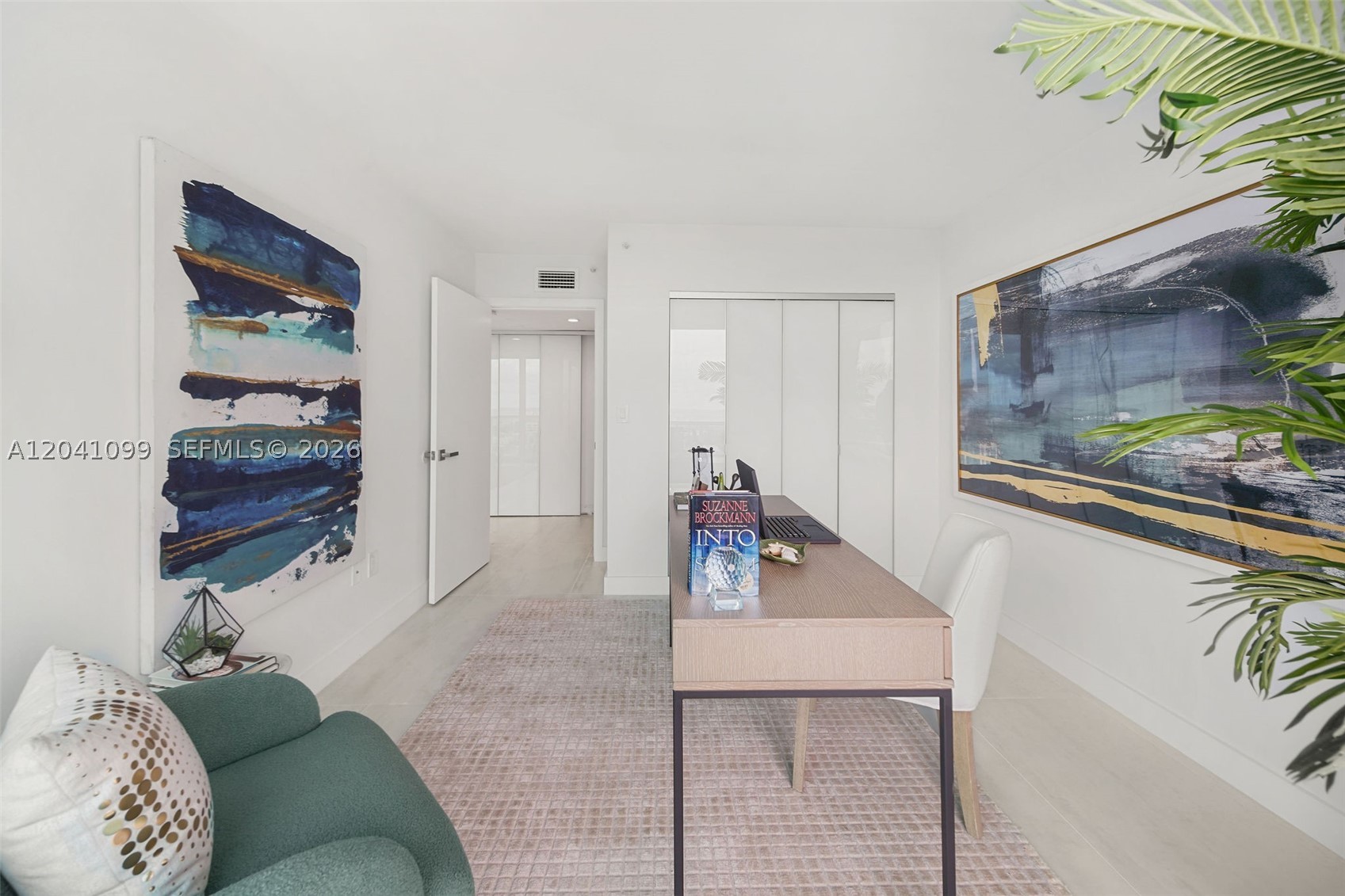 THE FLORIDIAN CONDO - Residential Lease