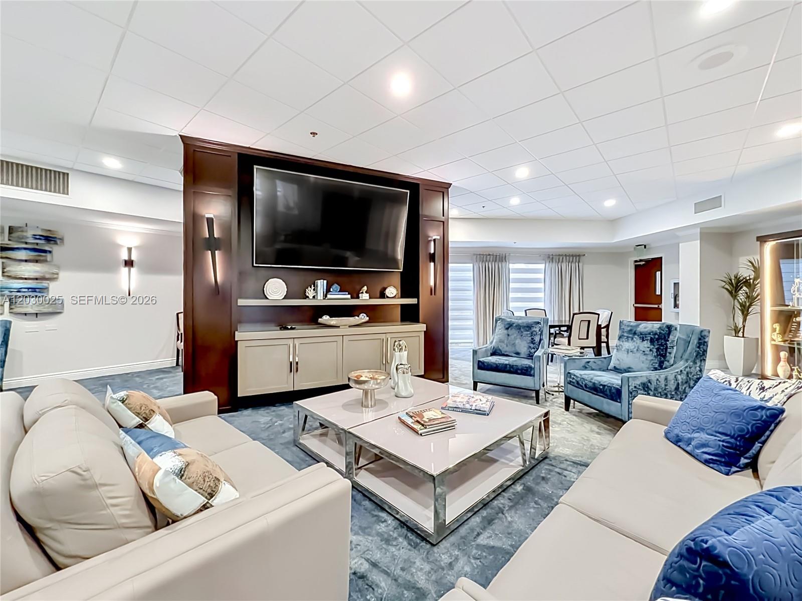 CORAL LAKES V - Residential
