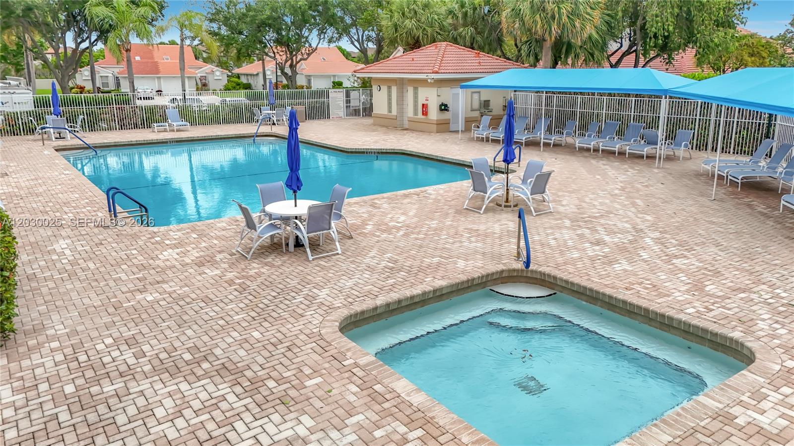 CORAL LAKES V - Residential