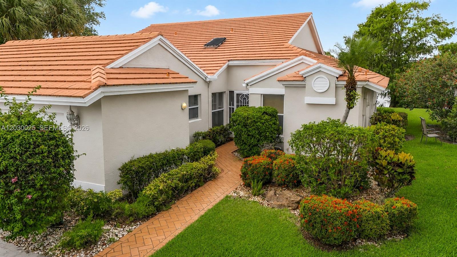 CORAL LAKES V - Residential