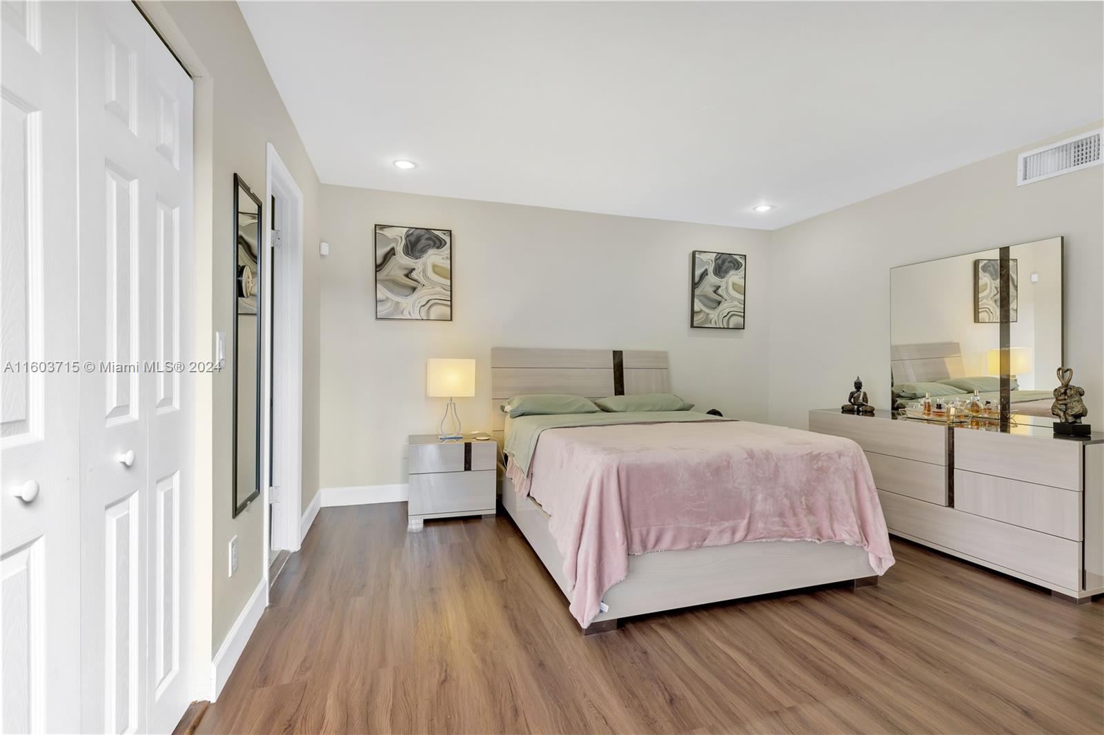 CAMELOT TWO CONDO - Residential