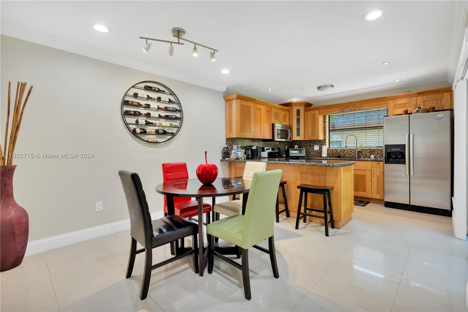 CAMELOT TWO CONDO - Residential