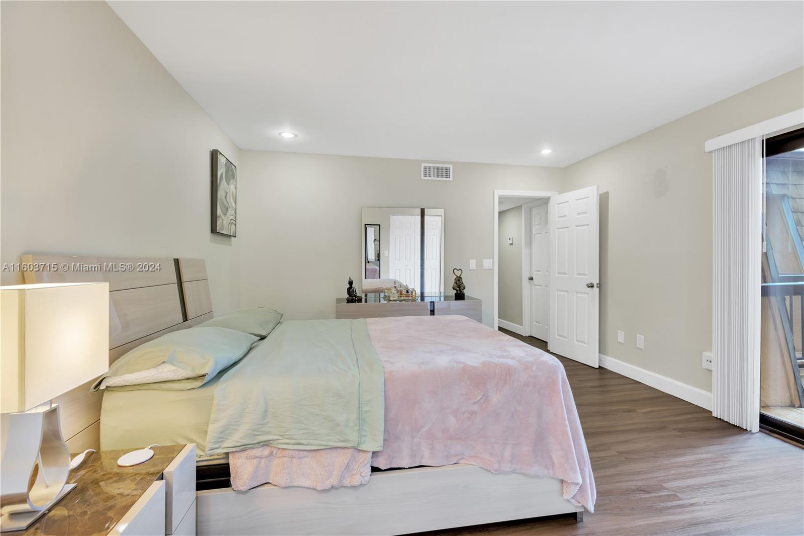 CAMELOT TWO CONDO - Residential