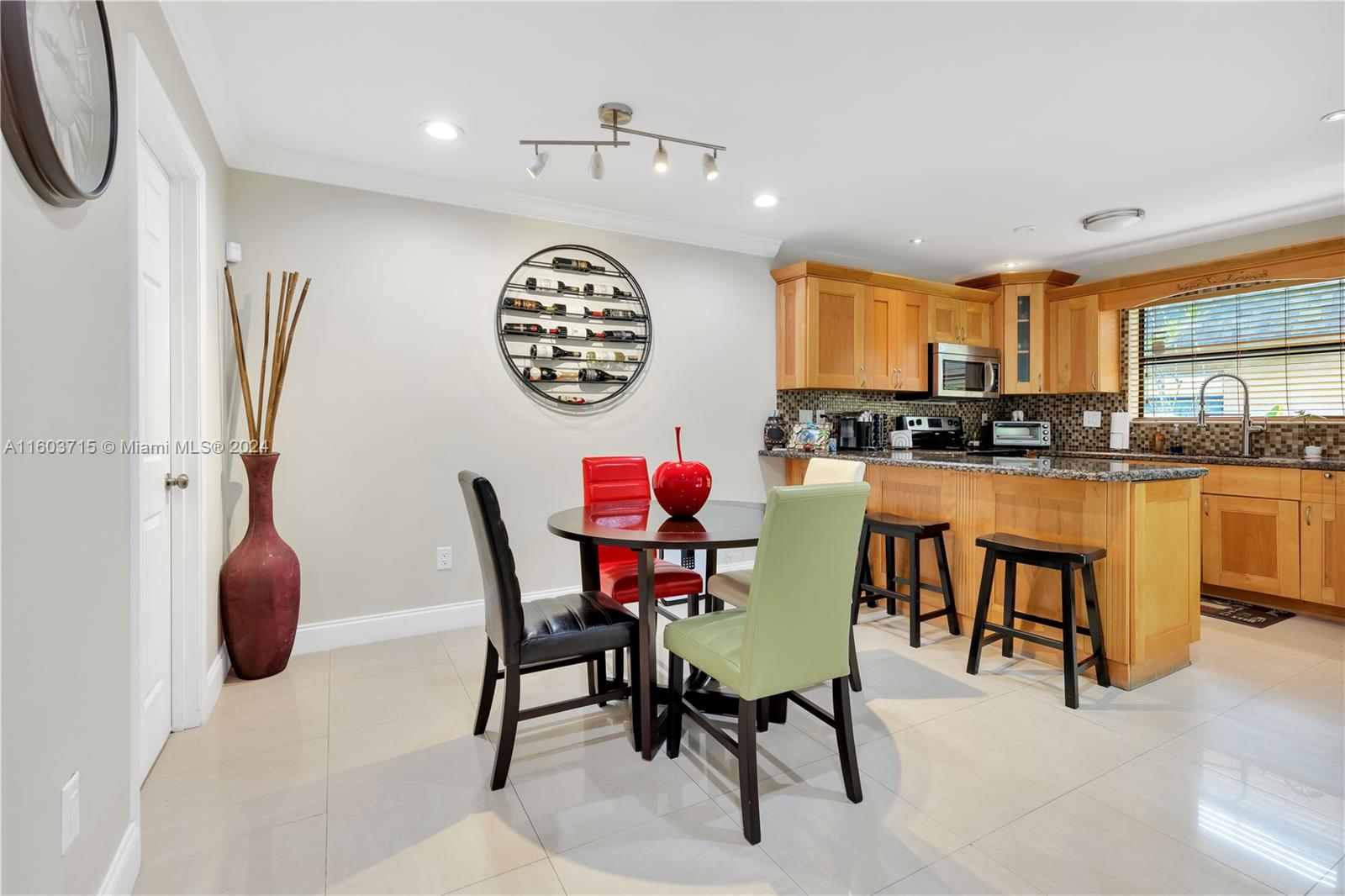 CAMELOT TWO CONDO - Residential