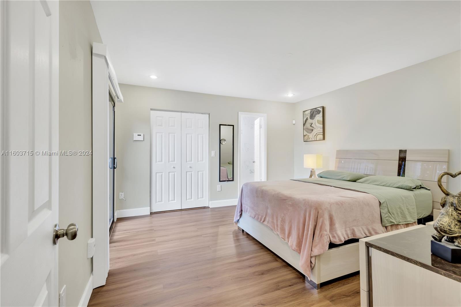 CAMELOT TWO CONDO - Residential