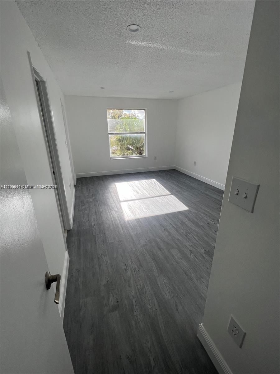 BRISAS DEL LAGO CONDO - Residential