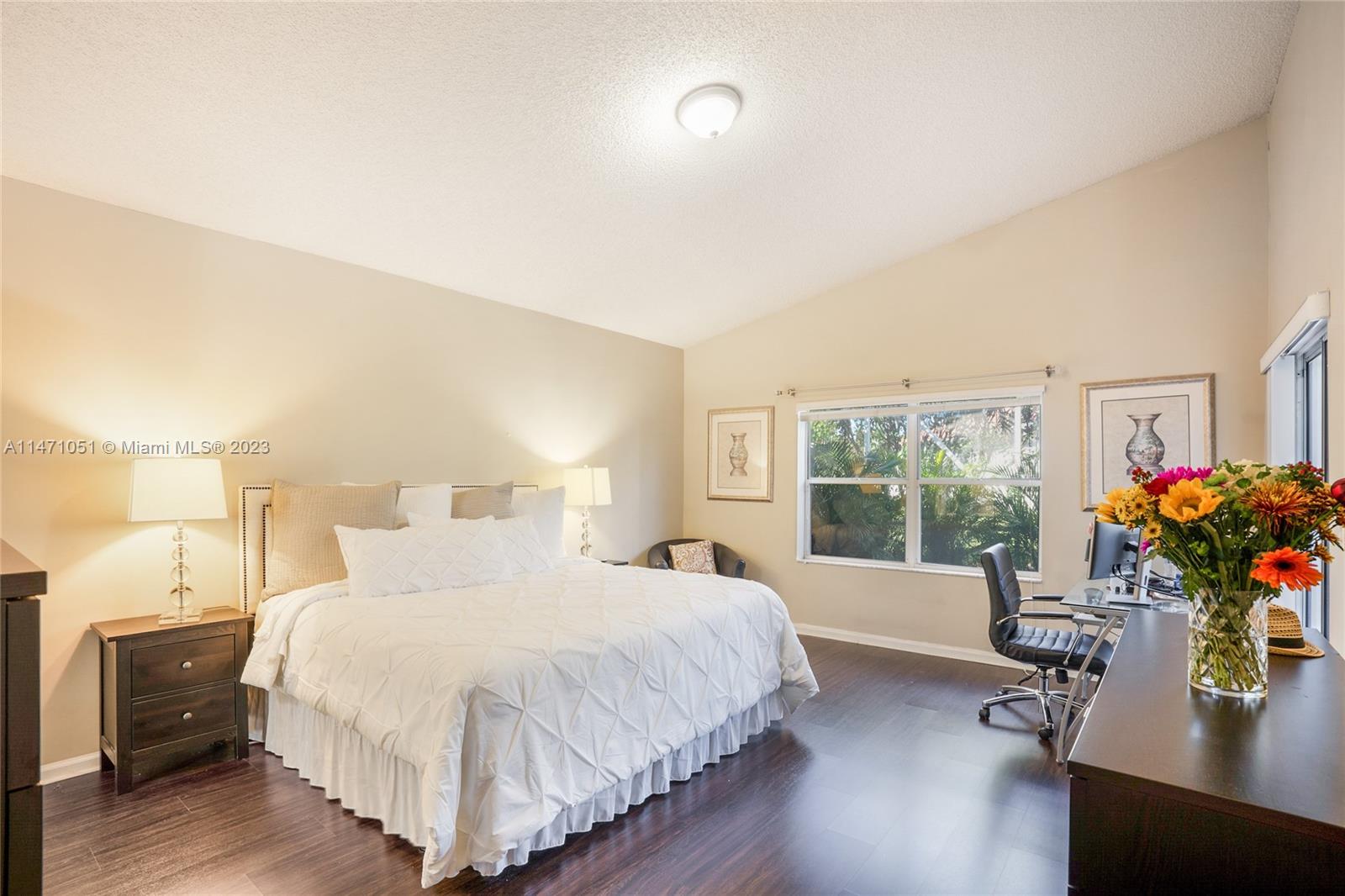 PIPERS GLEN A-3 - Residential