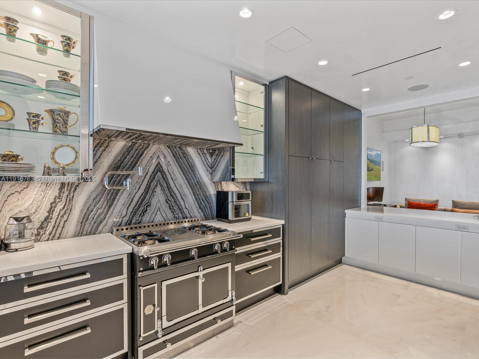 ESTATES AT ACQUALINA - Residential