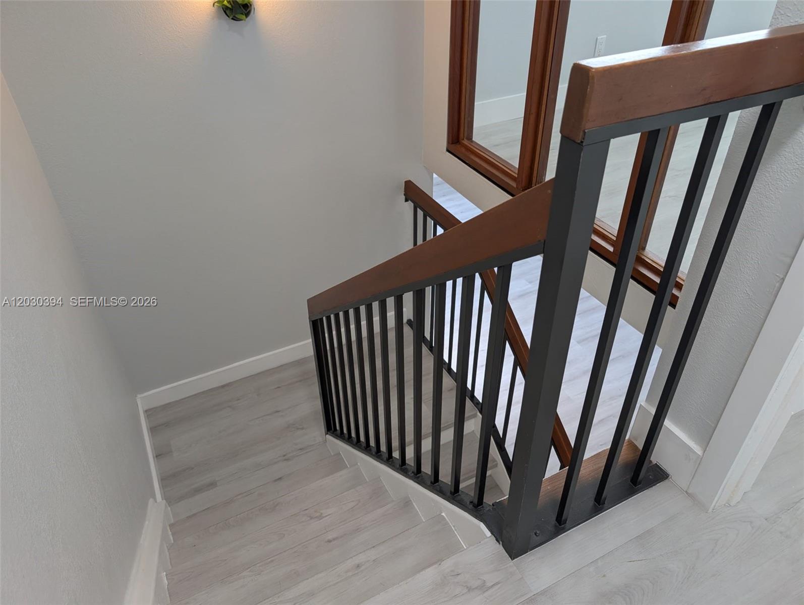 PEMBROKE LAKES SECTION SE - Residential