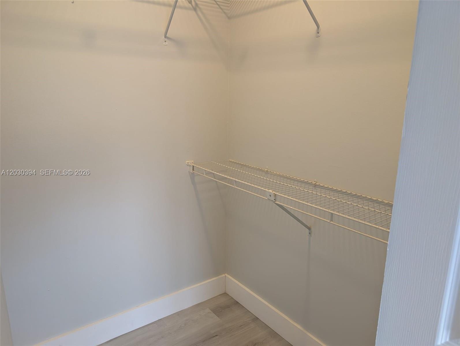 PEMBROKE LAKES SECTION SE - Residential