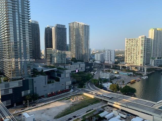 BRICKELL ON THE RIVER N T - Residential