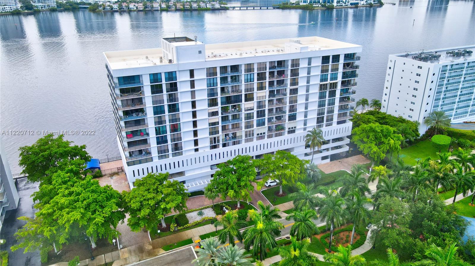BAY COUNTRY CLUB CONDO - Residential