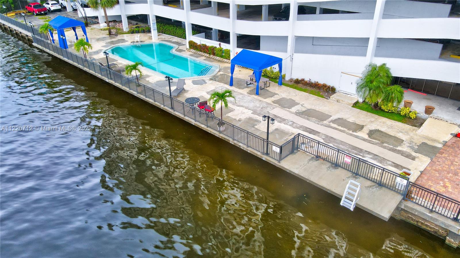BAY COUNTRY CLUB CONDO - Residential