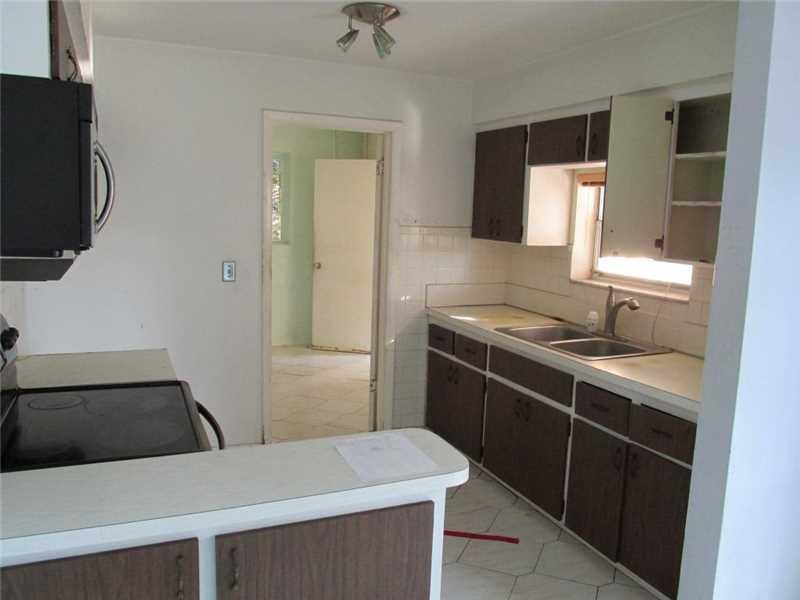 SUMMERTIME ISLES SECOND A - Residential
