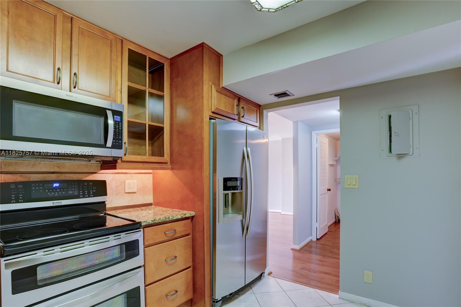 OLYMPUS CONDO PHASE - Residential