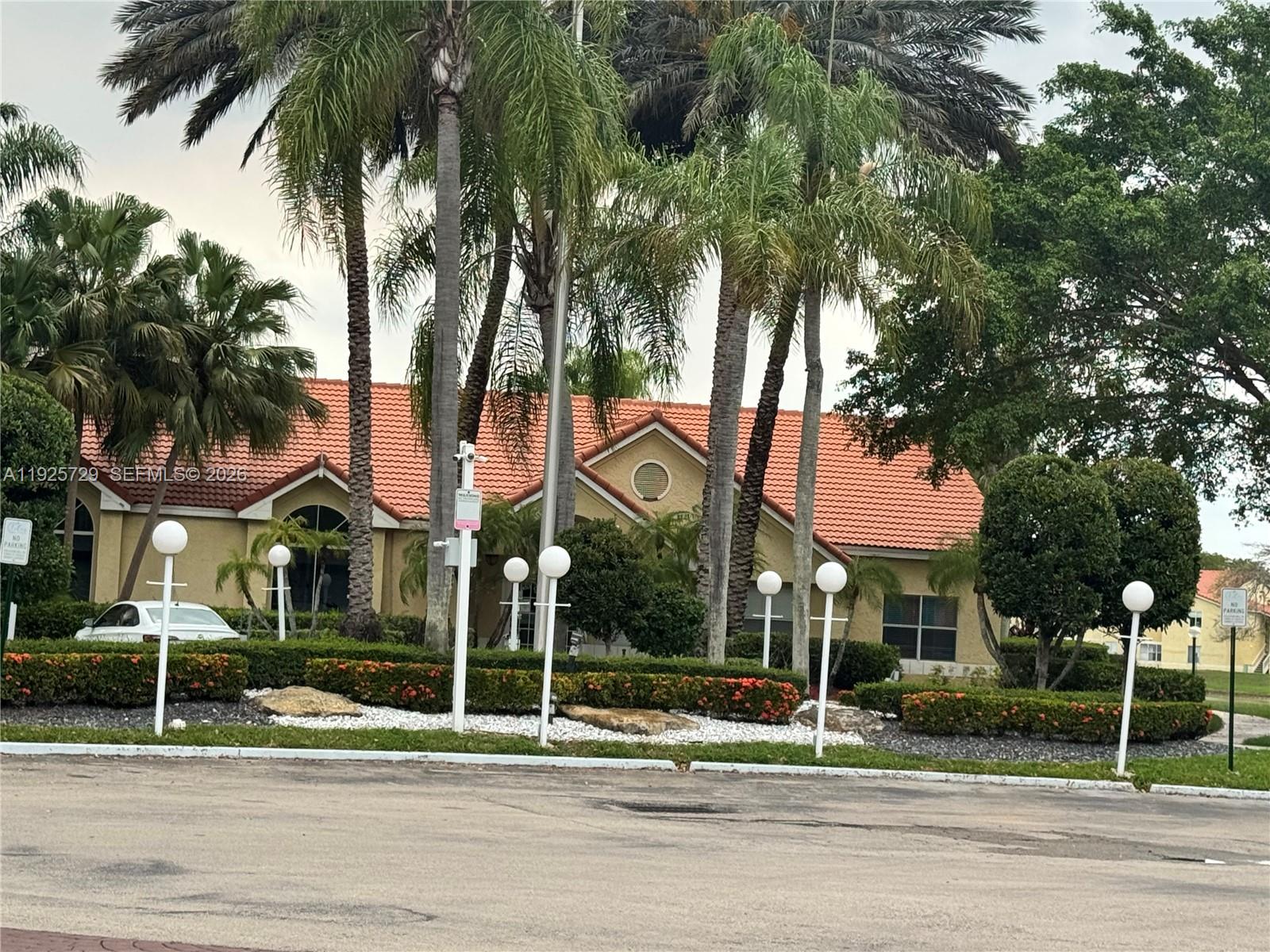 ISLES AT LAGO MAR CONDO - Residential