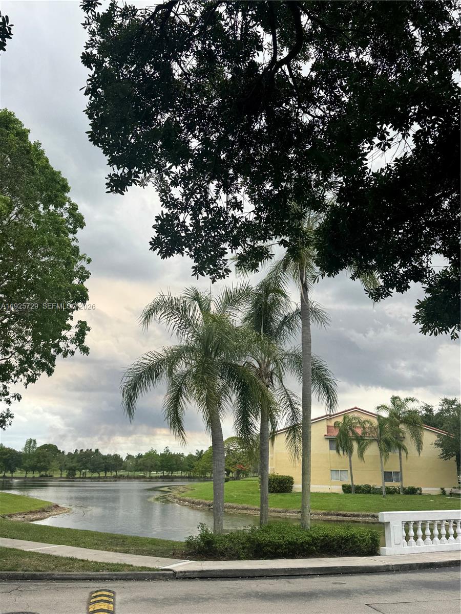 ISLES AT LAGO MAR CONDO - Residential