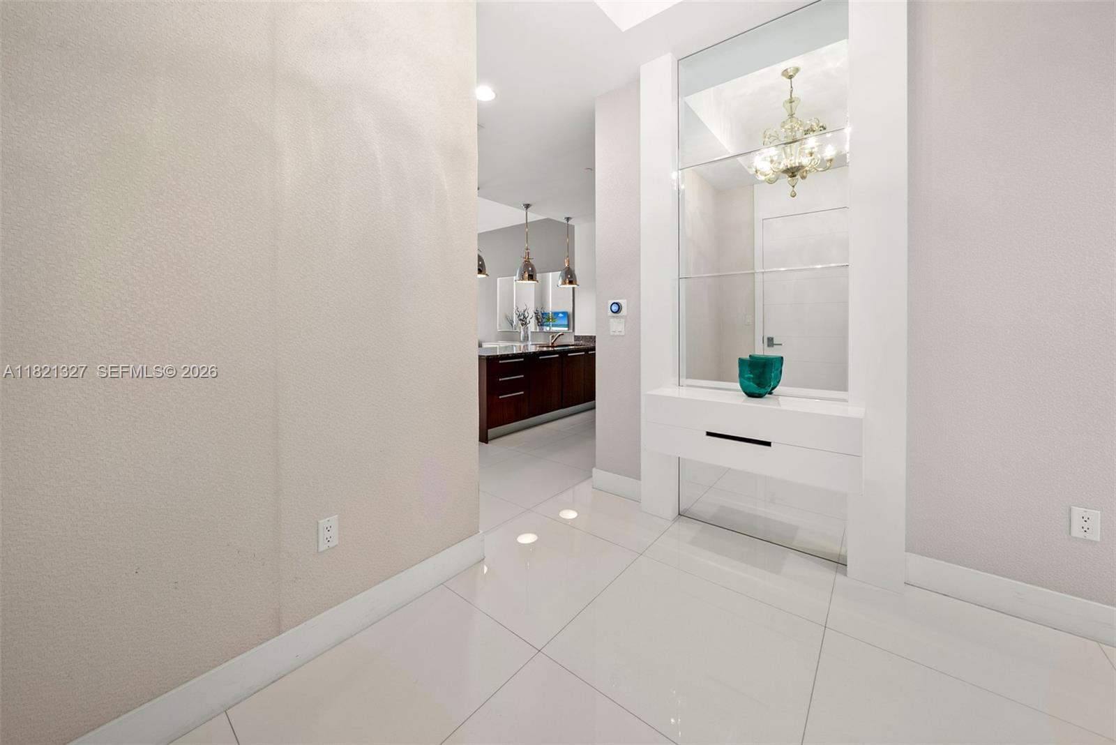 TDR TOWER II CONDO - Residential