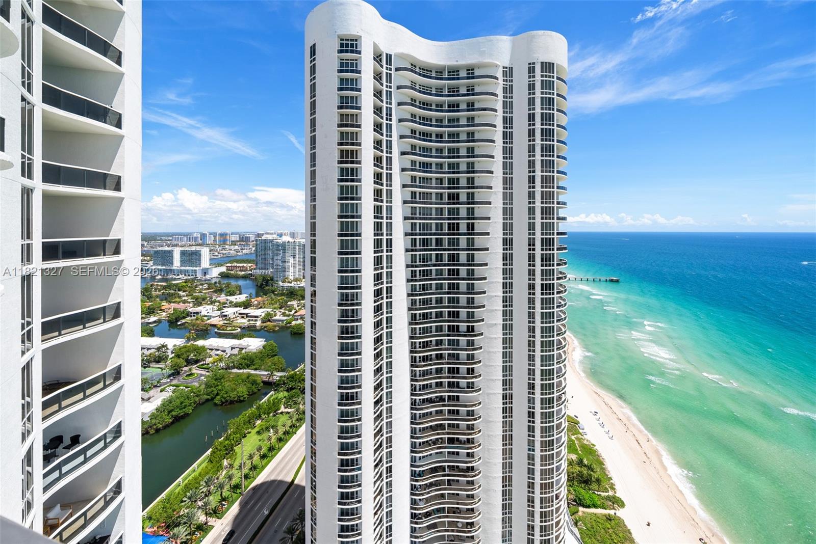 TDR TOWER II CONDO - Residential
