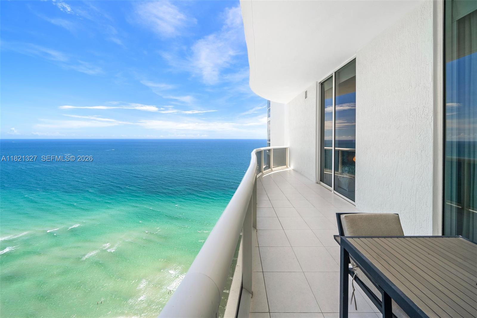 TDR TOWER II CONDO - Residential