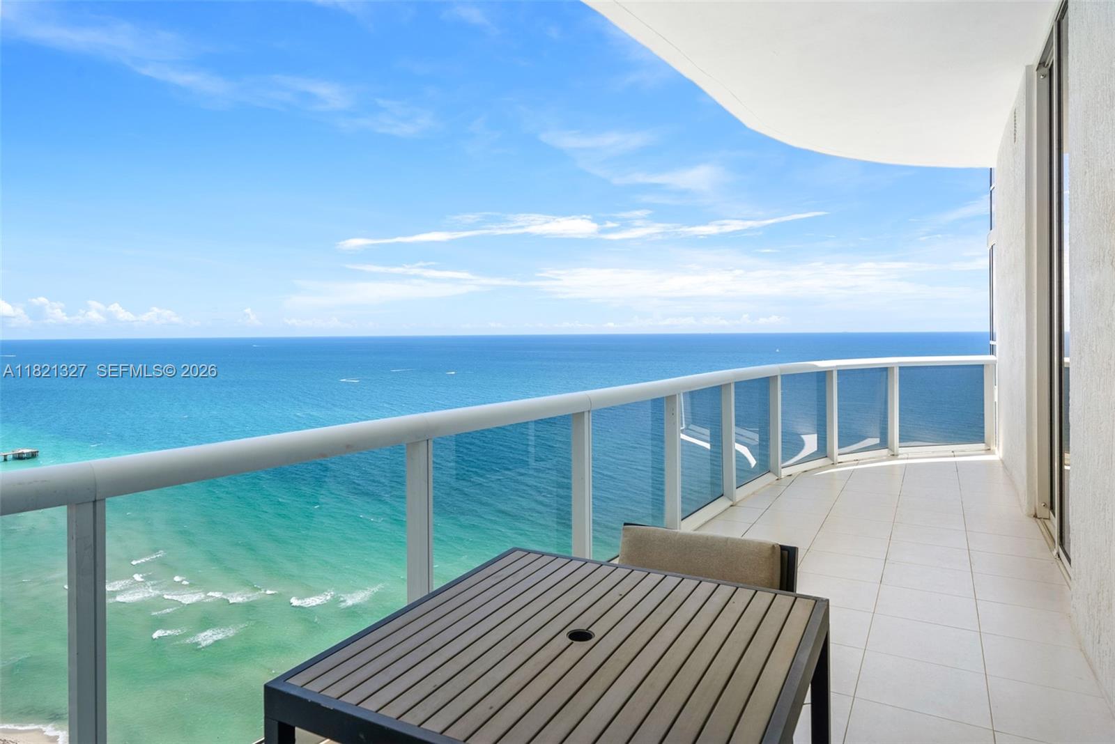 TDR TOWER II CONDO - Residential