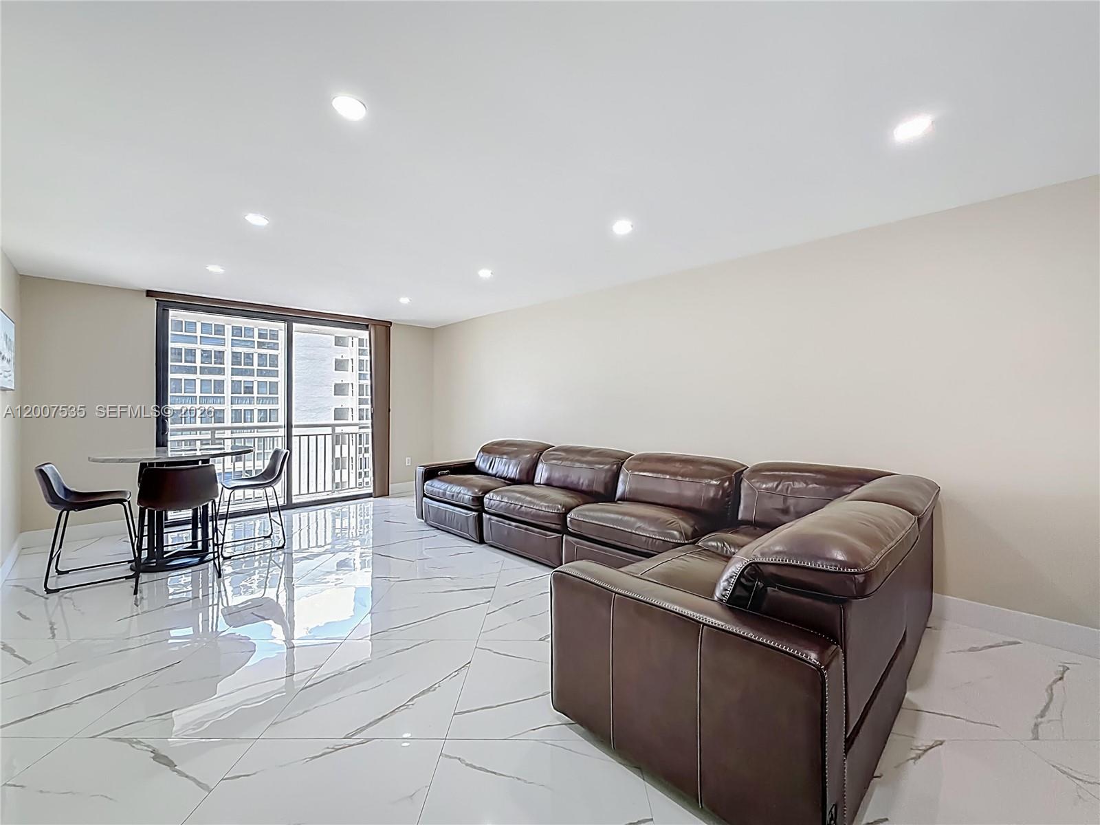 PILOT HOUSE CONDO - Residential