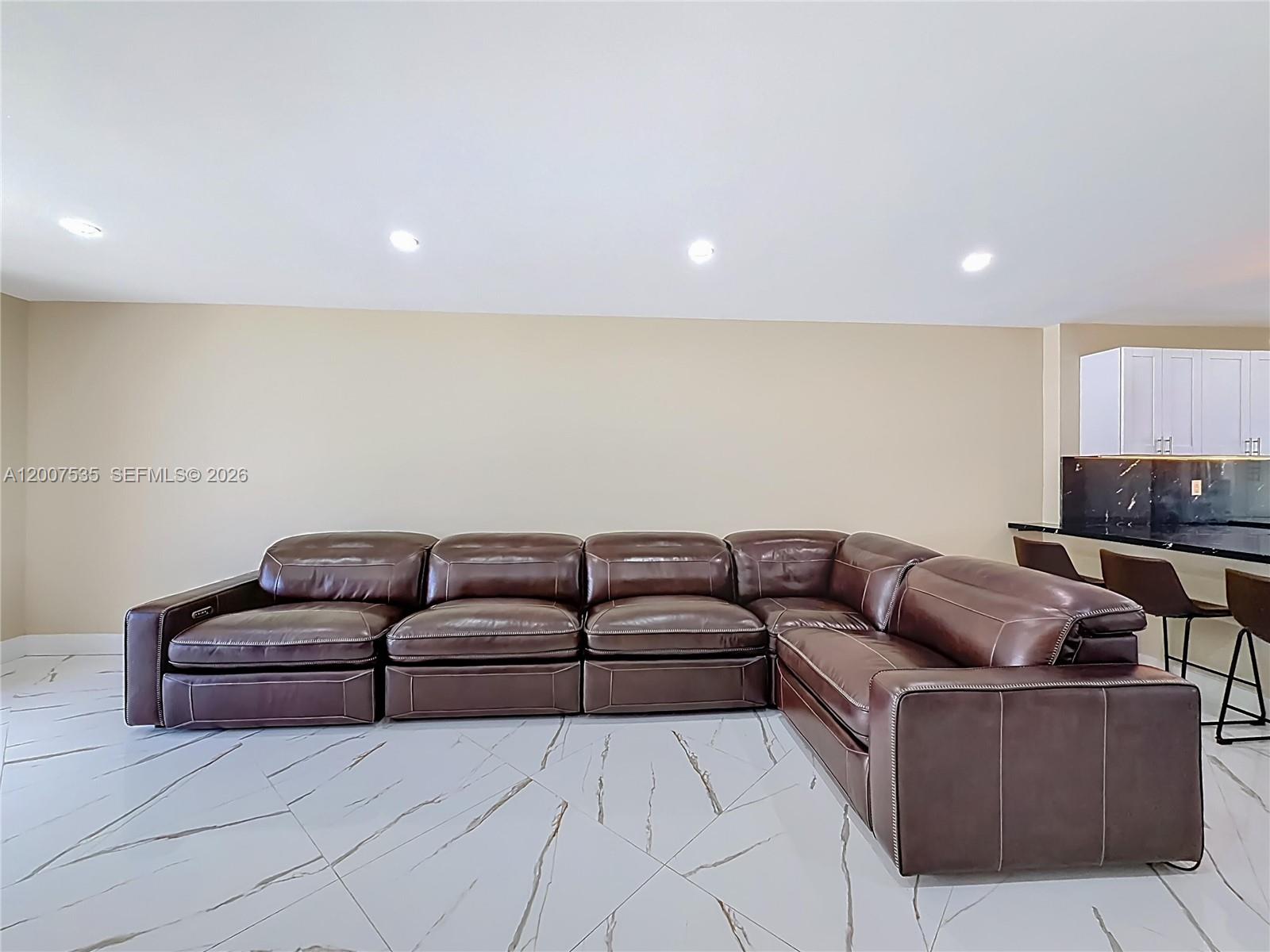PILOT HOUSE CONDO - Residential