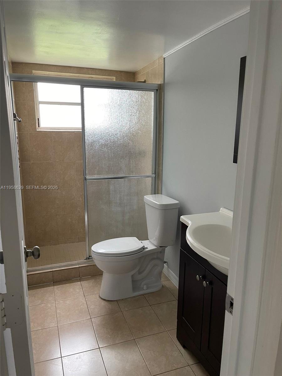VILLAGE AT DADELAND CONDO - Residential