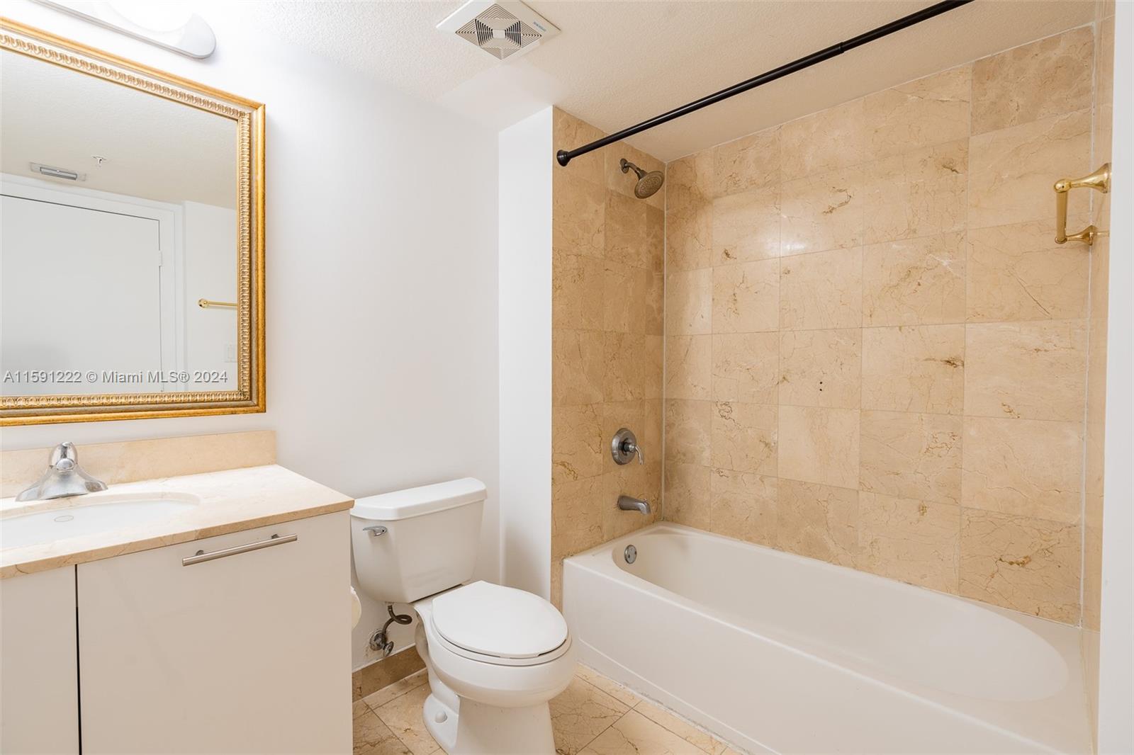 1800 CLUB CONDO - Residential