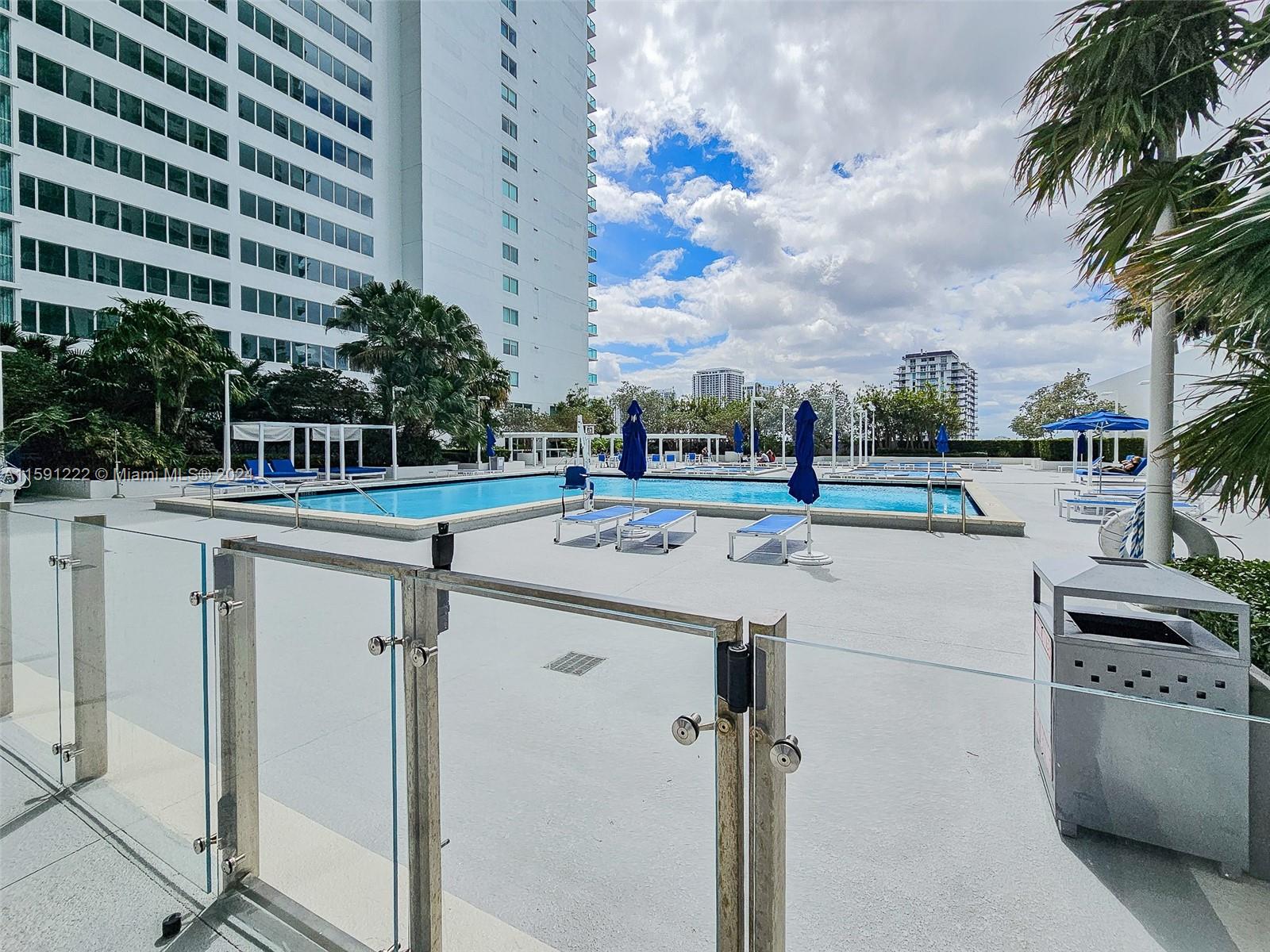 1800 CLUB CONDO - Residential