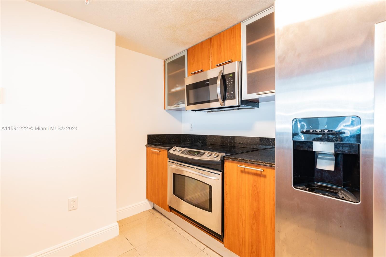 1800 CLUB CONDO - Residential
