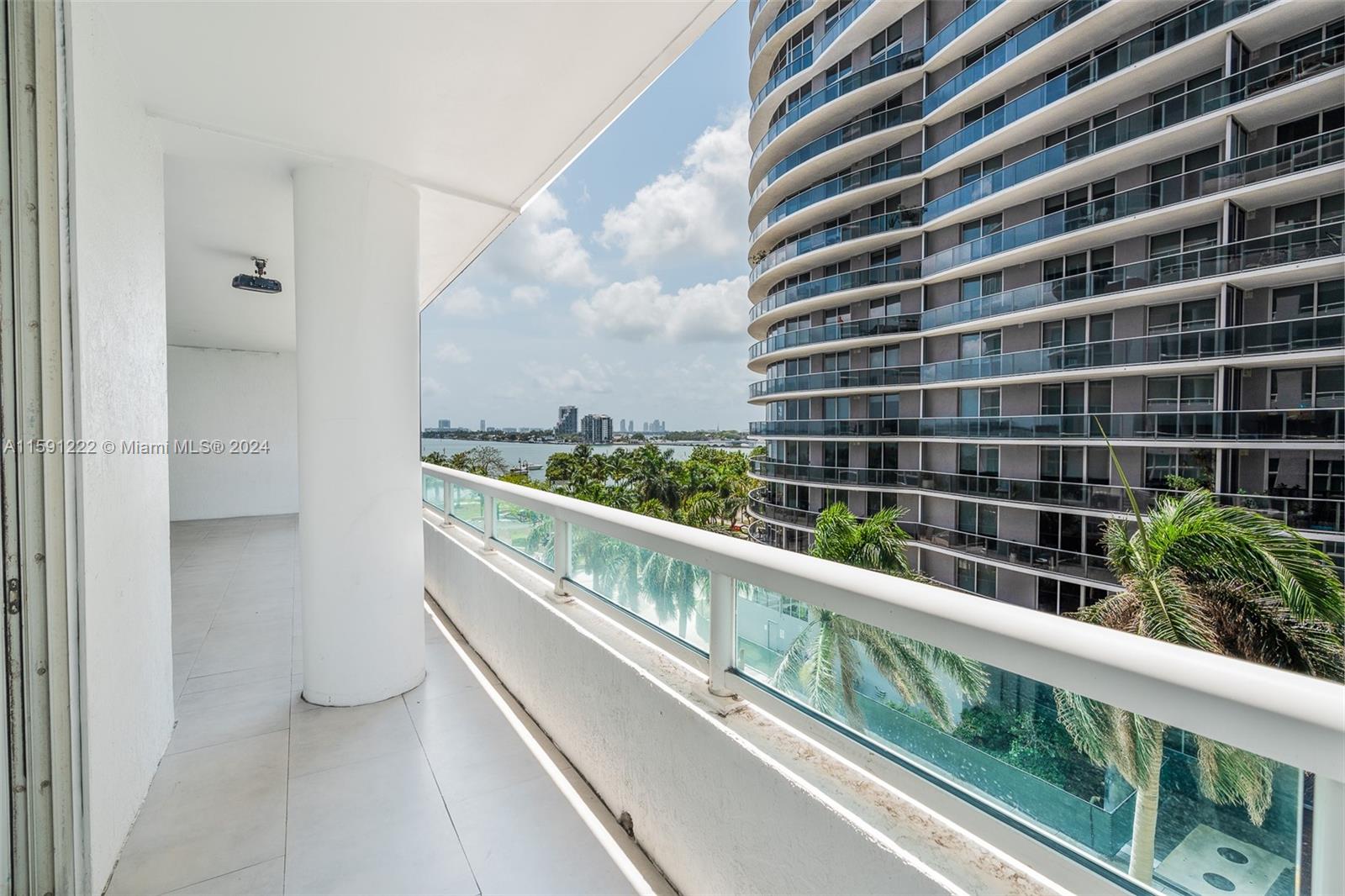 1800 CLUB CONDO - Residential
