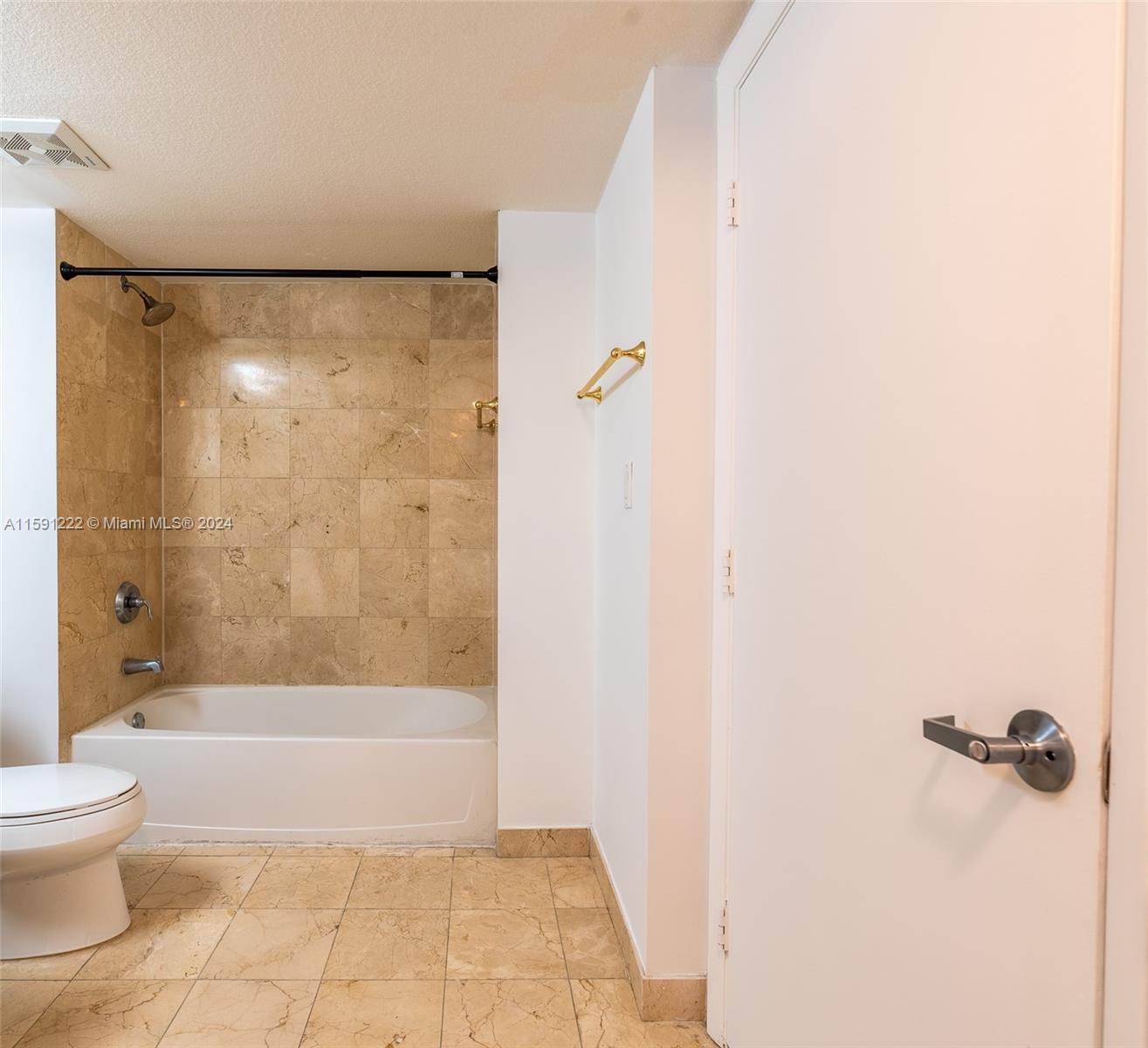 1800 CLUB CONDO - Residential