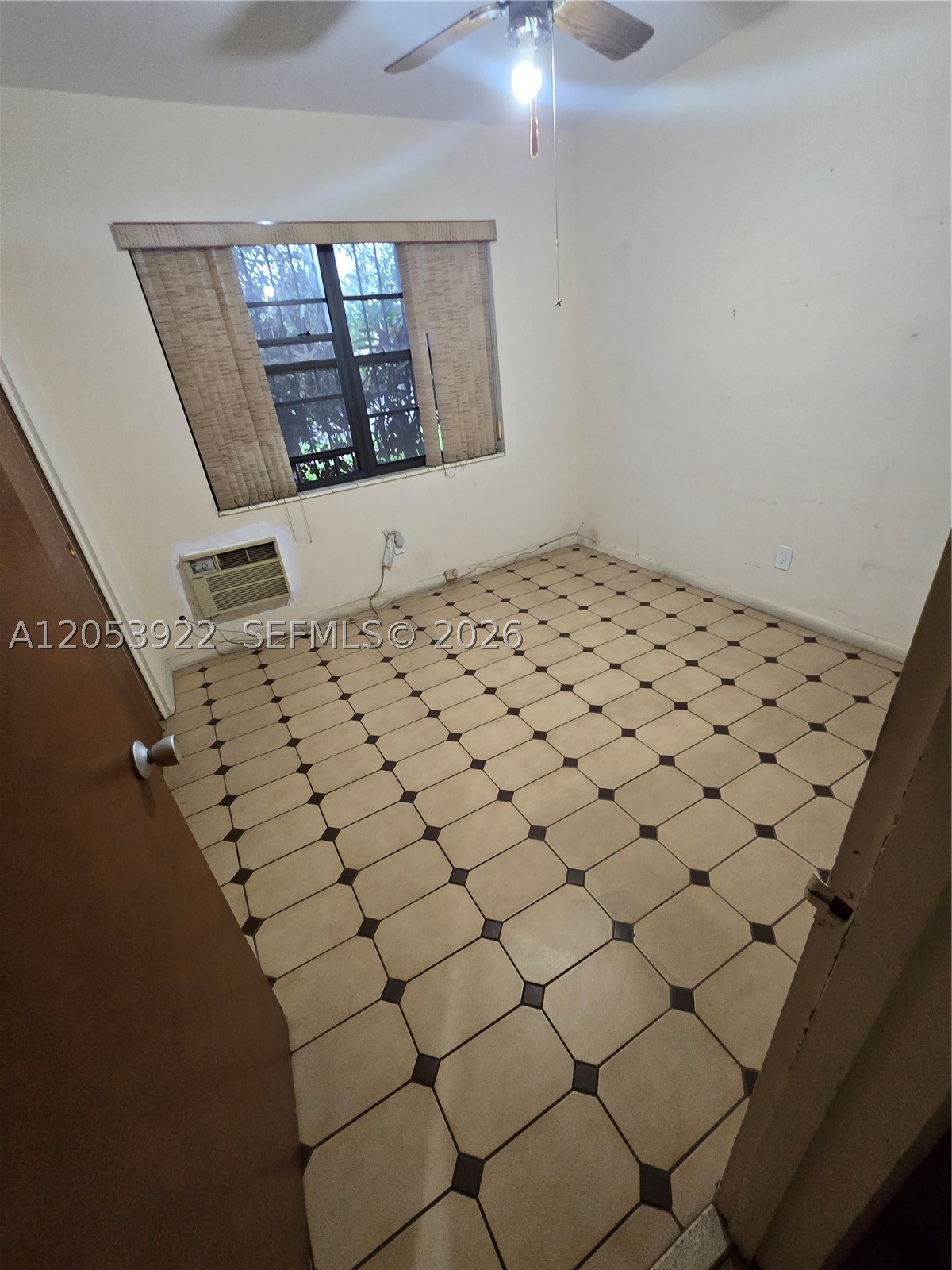 CORAL PARK ESTATES SEC 1 - Residential