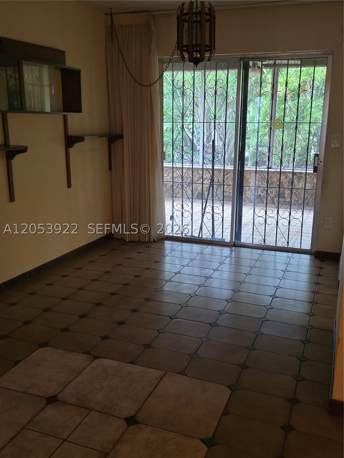 CORAL PARK ESTATES SEC 1 - Residential