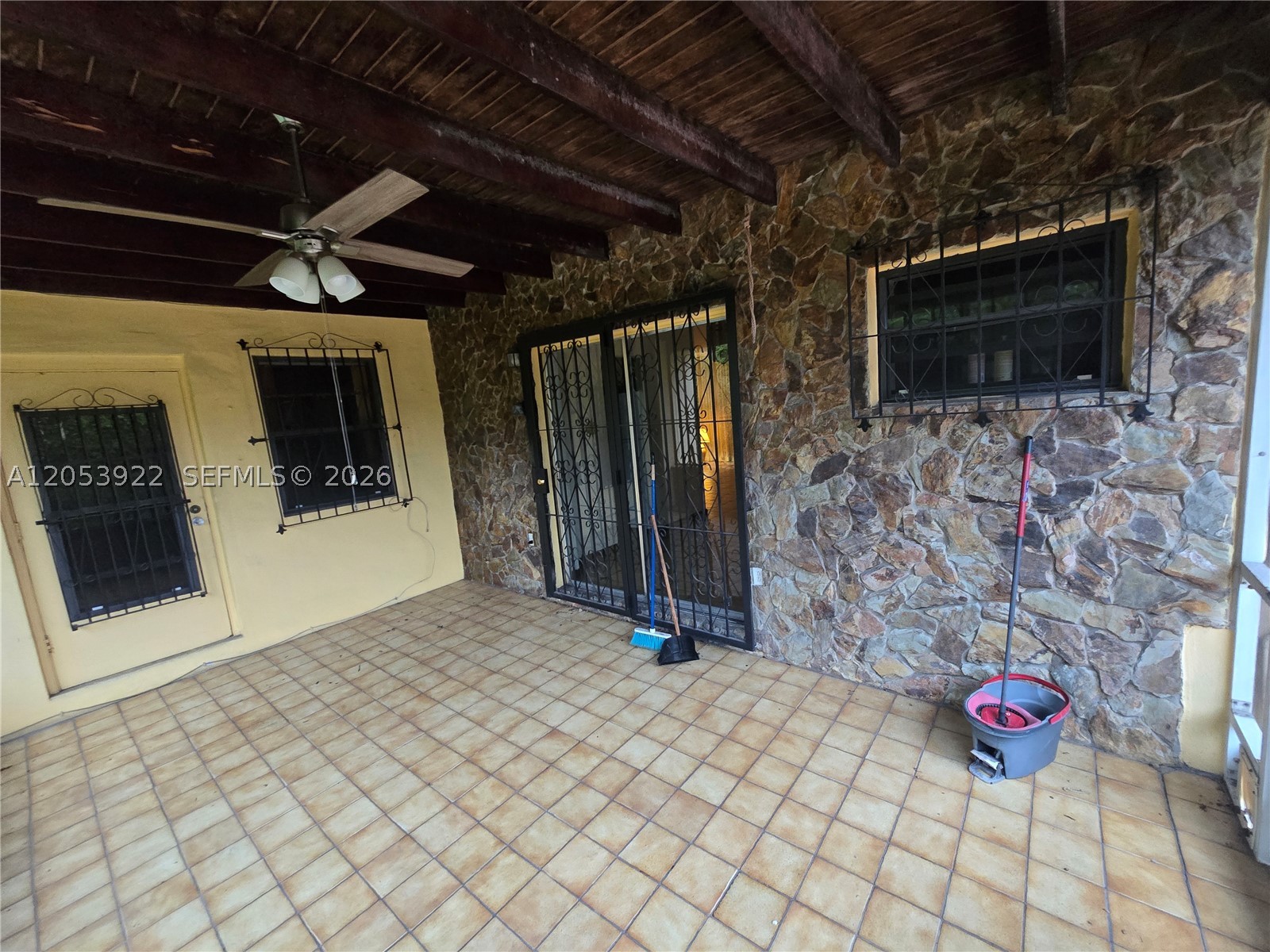 CORAL PARK ESTATES SEC 1 - Residential