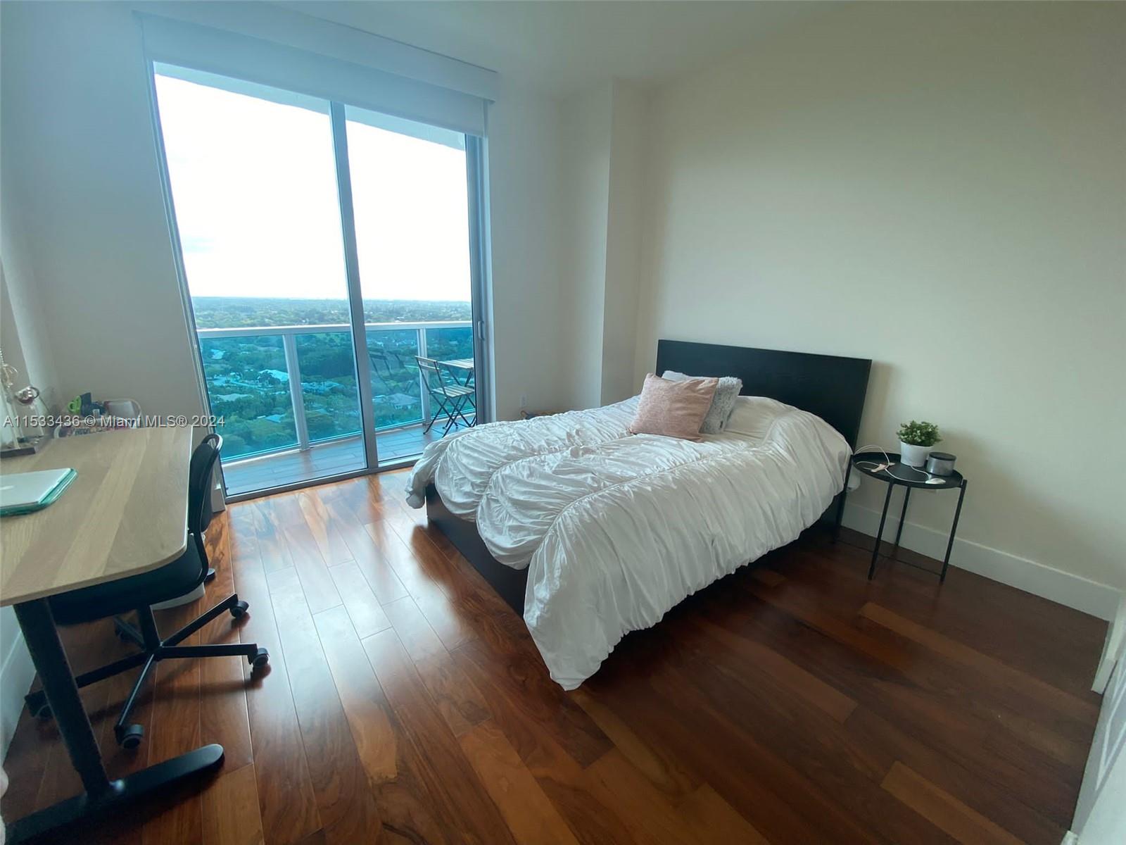 TAO SAWGRASS CONDOMINIUM - Residential Lease