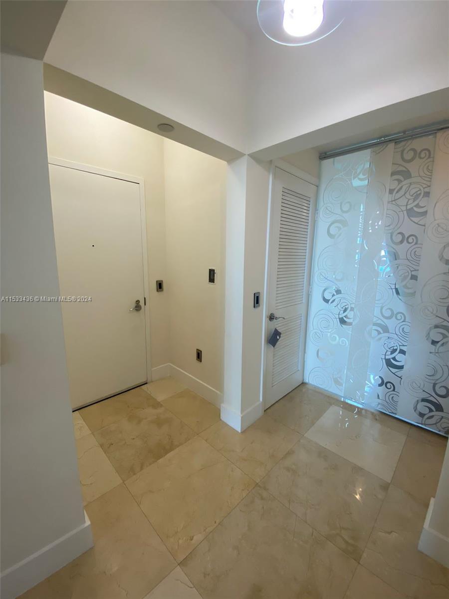 TAO SAWGRASS CONDOMINIUM - Residential Lease